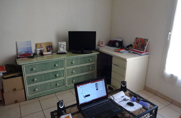 INVESTISSEMENT LOCATIF STUDIO / T1 LOUE, 83000 TOULON — photo 3