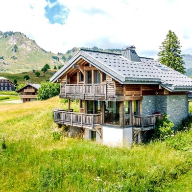 Maison 5 pièces 990000 €