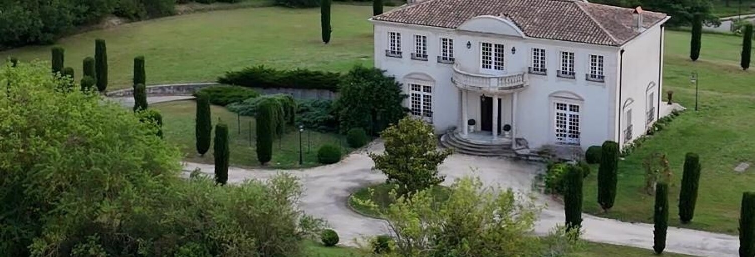 Maison 9 Pièces 283 m² à vendre à Montréal (11290)