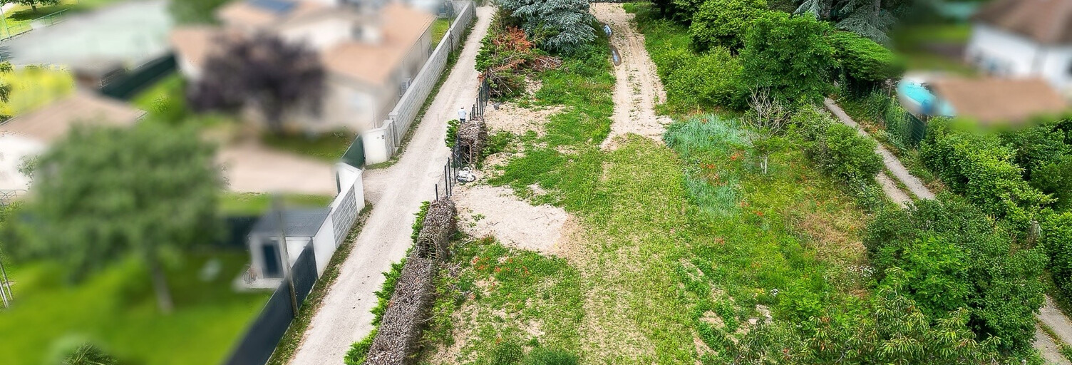 Terrain  1000 m² à vendre à Meyzieu (69330)