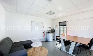 Bureau  70 m² à louer à Tassin-la-Demi-Lune (69160)