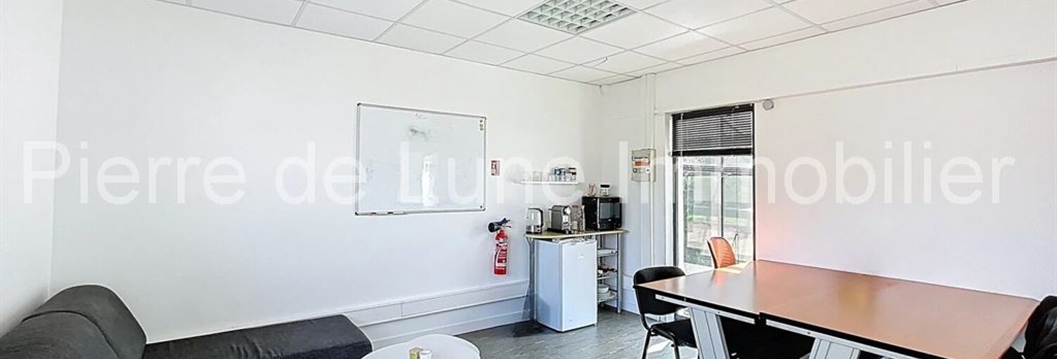 Bureau  70 m² à louer à Tassin-la-Demi-Lune (69160)