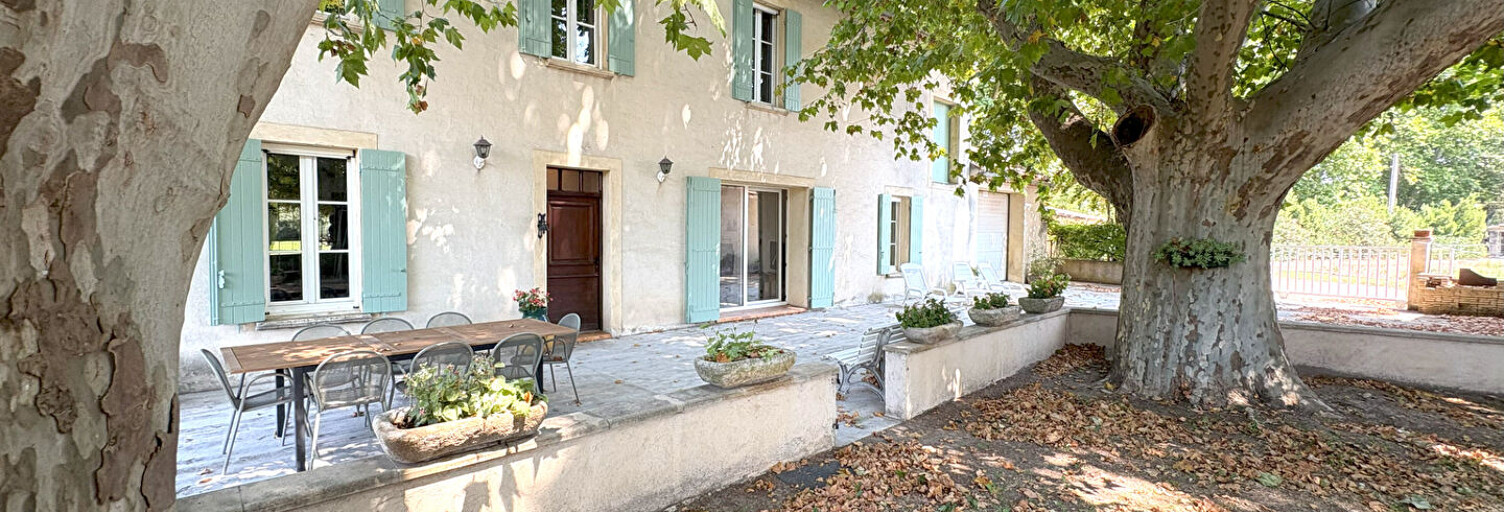 Maison 7 Pièces 210 m² à vendre à Avignon (84000)