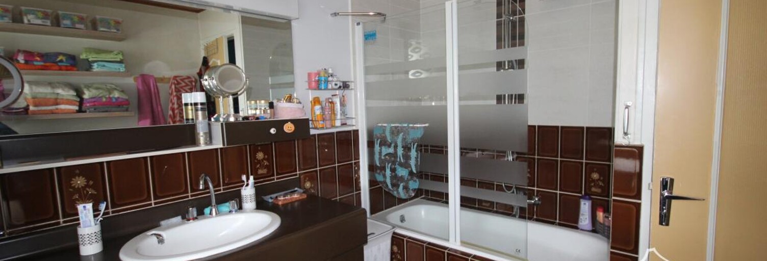 Maison 10 Pièces 191 m² à vendre à Aubrives (08320)