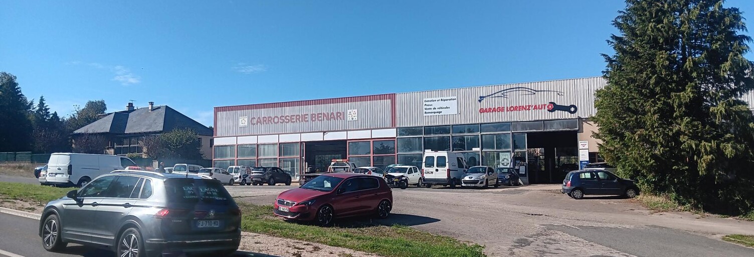 Local industriel  362 m² à louer à Flavin (12450)