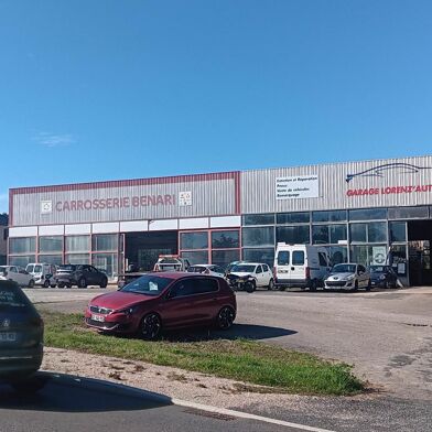 Local industriel  1365 €