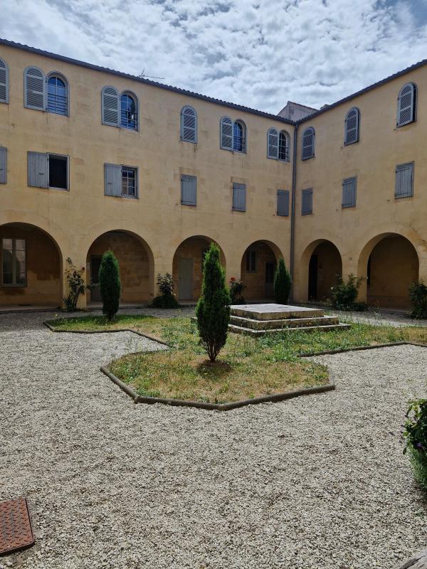 Appartement  T2 à louer Rochelle (La) 17000