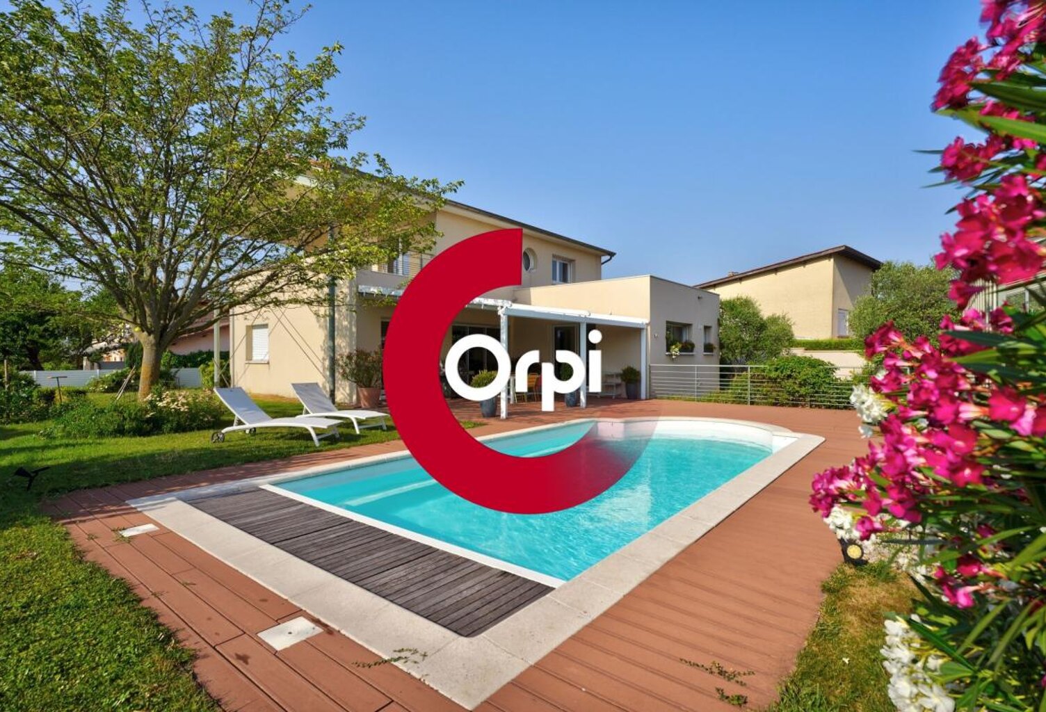 Maison À Vendre à Saint Cyr Sur Rhône — photo 1