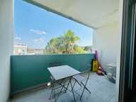 À vendre – NÎMES Jean Jaurès / Kennedy
T3 traversant avec balcon, loggia, parking, cave + parc arboré — photo 4