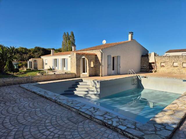 Maison À Vendre — photo du bien
