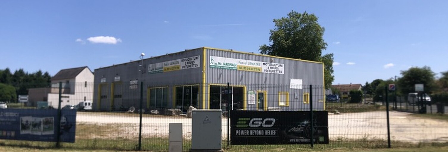 Commerce  400 m² à vendre à Saint-Georges-sur-Cher (41400)