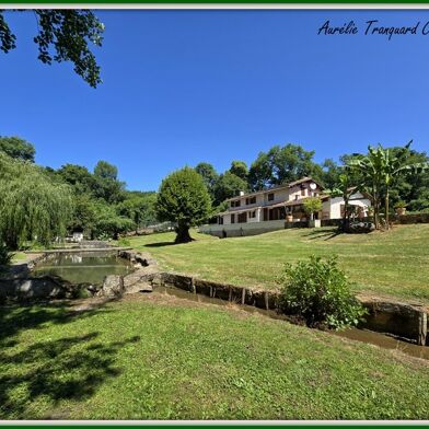 Maison 7 pièces 448800 €