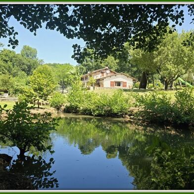 Maison 7 pièces 448800 €