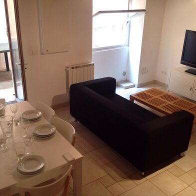 Appartement 4 pièces 1630 €