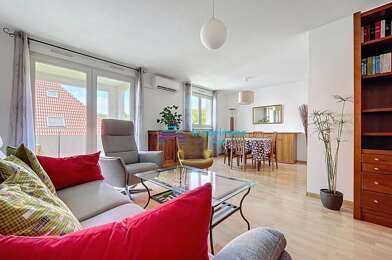 Appartement 3 pièces 254400 €