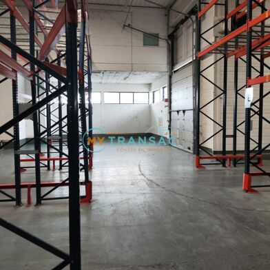 Local industriel  30500 €