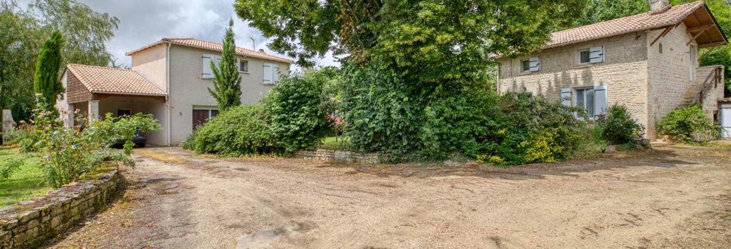 Maison 7 Pièces 160 m² à vendre à Celles-sur-Belle (79370)