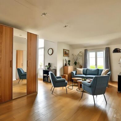 Appartement 5 pièces 2046 €