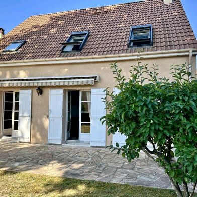 Maison 6 pièces 395000 €