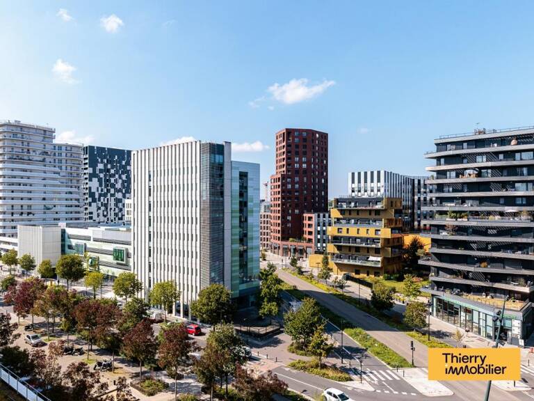 T2 VUE PANORAMIQUE 9ÈME ÉTAGE - GARE SUD — photo 1