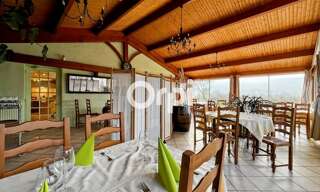 Commerce  370 m² à vendre à Meys (69610)