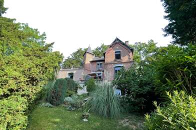 Maison 7 pièces 331700 €