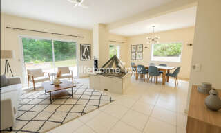 Maison 8 Pièces 223 m² à vendre à Gex (01170)