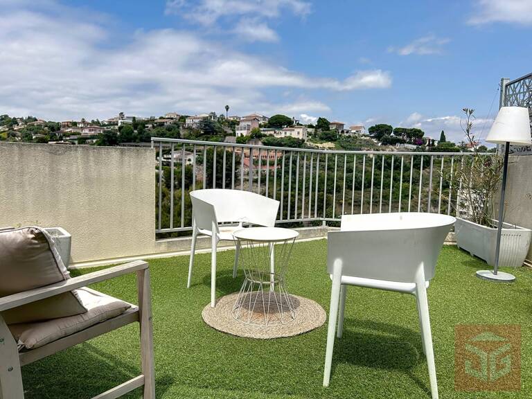 F4 - NICE OUEST/ FABRON / DERNIER ETAGE / TERRASSE — photo 1