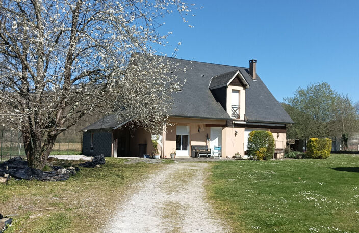 Belle maison - Secteur Montaut - vue Pyrénées — photo 3