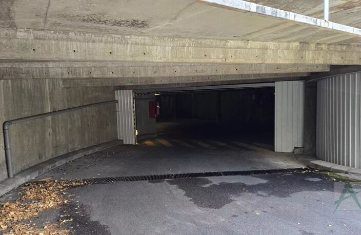 Jacob-bellecombette - Garage — photo 2