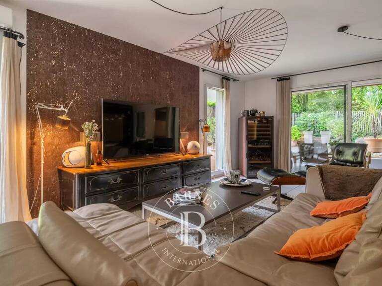Tassin-La-Demi-Lune - Appartement de 98,39 m² - 3 chambres - 1 double garage - Jardin - Parc — photo 1