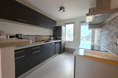 Appartement 3 pièces 219000 €