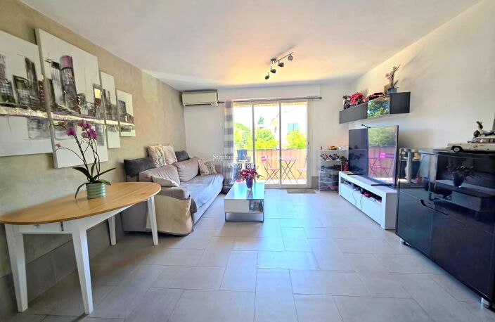 Appartement - 2 chambres -  balcon et parking. — photo 3