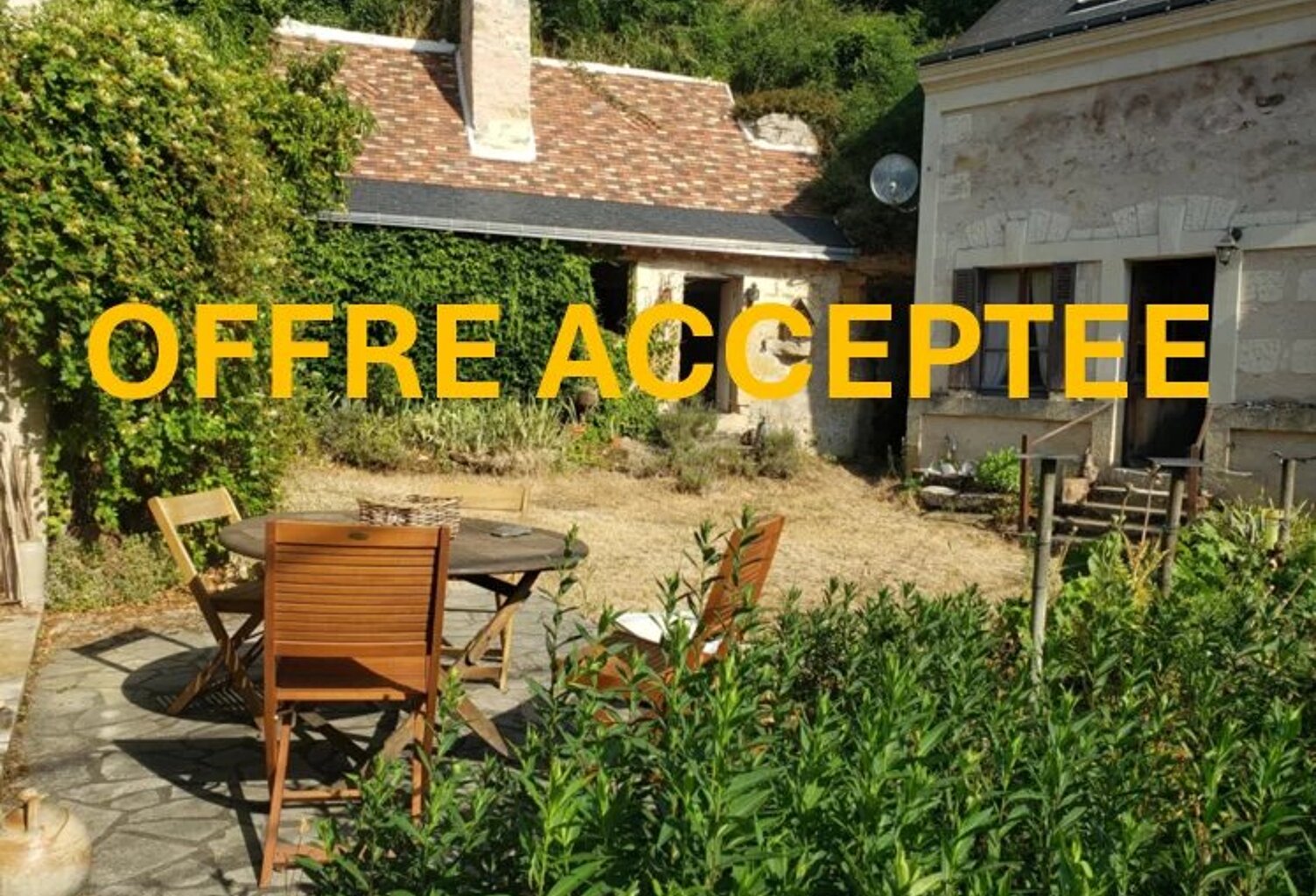 EXCLUSIVITÉ - Maison ancienne CHEILLE bourg. — photo 1