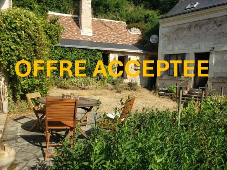 EXCLUSIVITÉ - Maison ancienne CHEILLE bourg. — photo 1