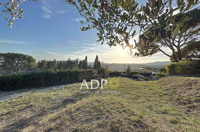 Terrain  440000 €