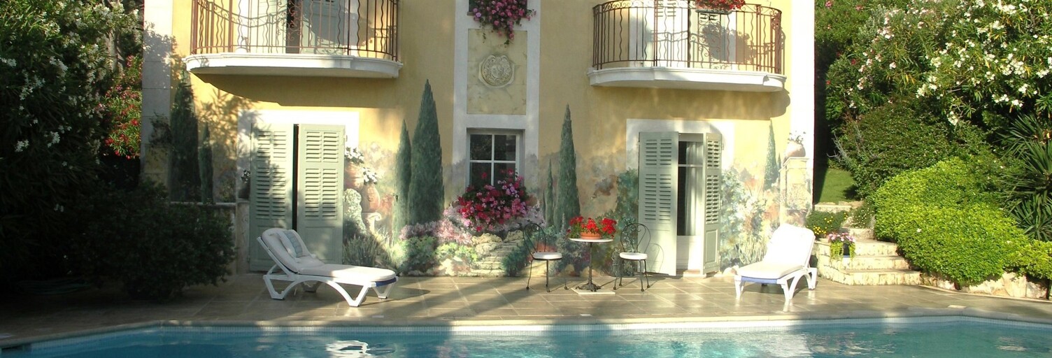 Maison 10 Pièces 400 m² à vendre à Biot (06410)