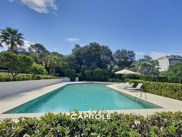 A l'orée du Cap d'Antibes, dans l'une des résidences les plus pr — photo 1