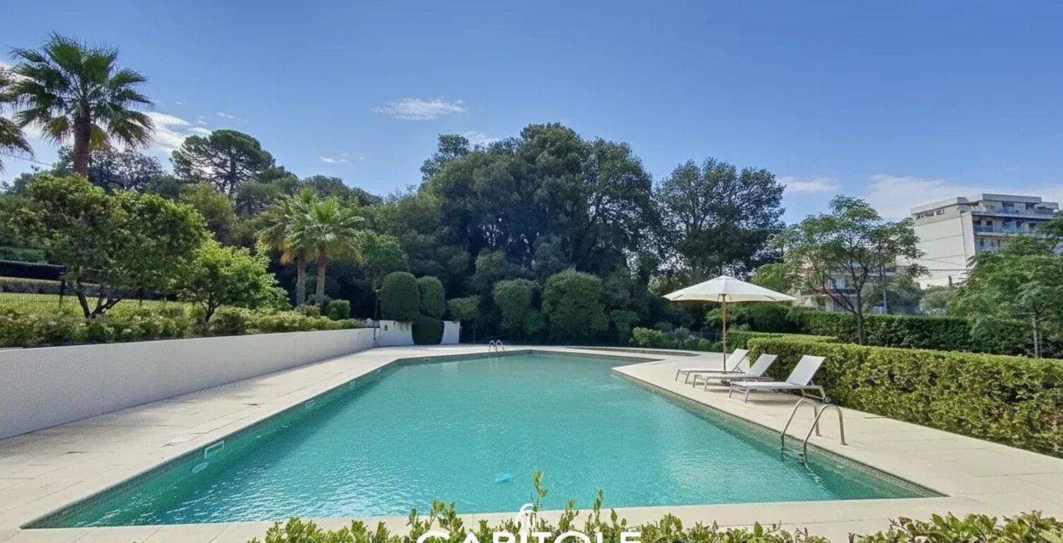A l'orée du Cap d'Antibes, dans l'une des résidences les plus pr — photo 1