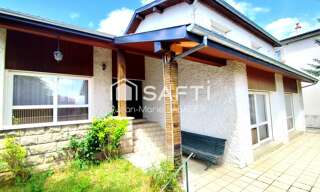 Maison 9 Pièces 175 m² à vendre à Vernassal (43270)