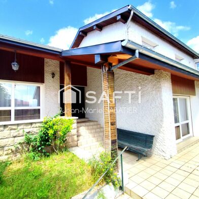 Maison 9 pièces 160000 €