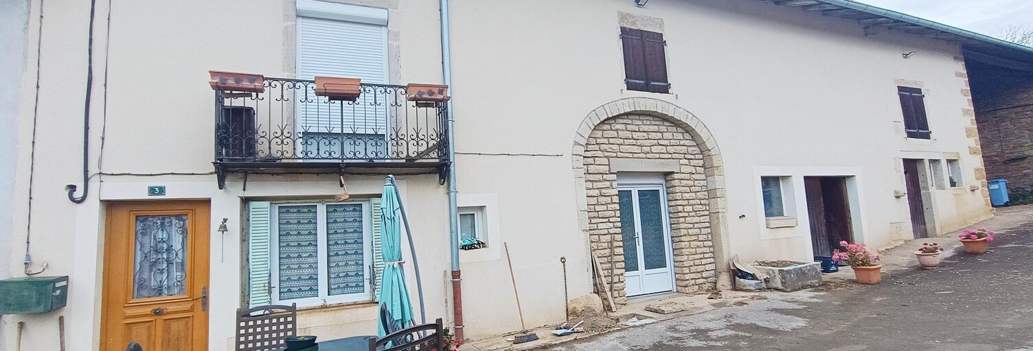 Maison 4 Pièces 122 m² à vendre à Val-Suran (39320)