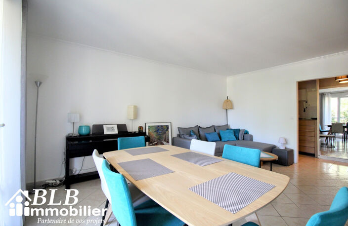 78320 LE MESNIL SAINT DENIS Bel appartement de 71.85 m2 à ve — photo 3