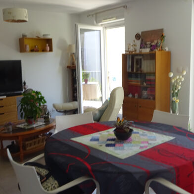 Appartement 3 pièces 220500 €