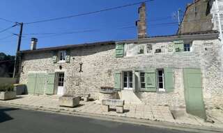 Maison 8 Pièces 225 m² à vendre à Lussant (17430)