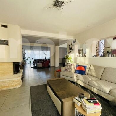 Maison 6 pièces 394990 €