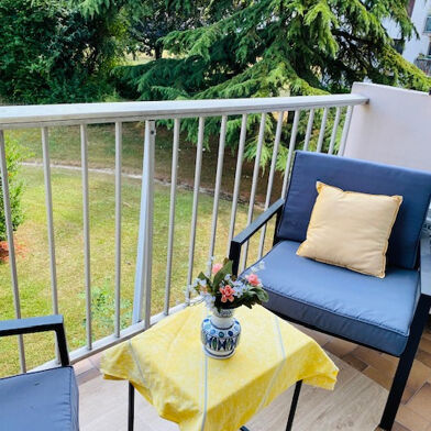 Appartement 4 pièces 105000 €