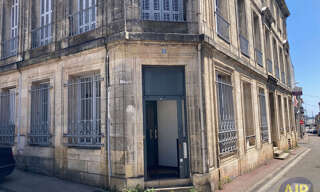 Commerce  105 m² à louer à Pauillac (33250)