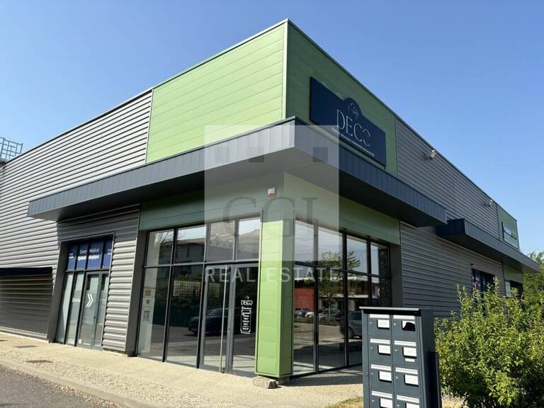 LOCAL COMMERCIAL  / BUREAUX  à LOUER — photo 1