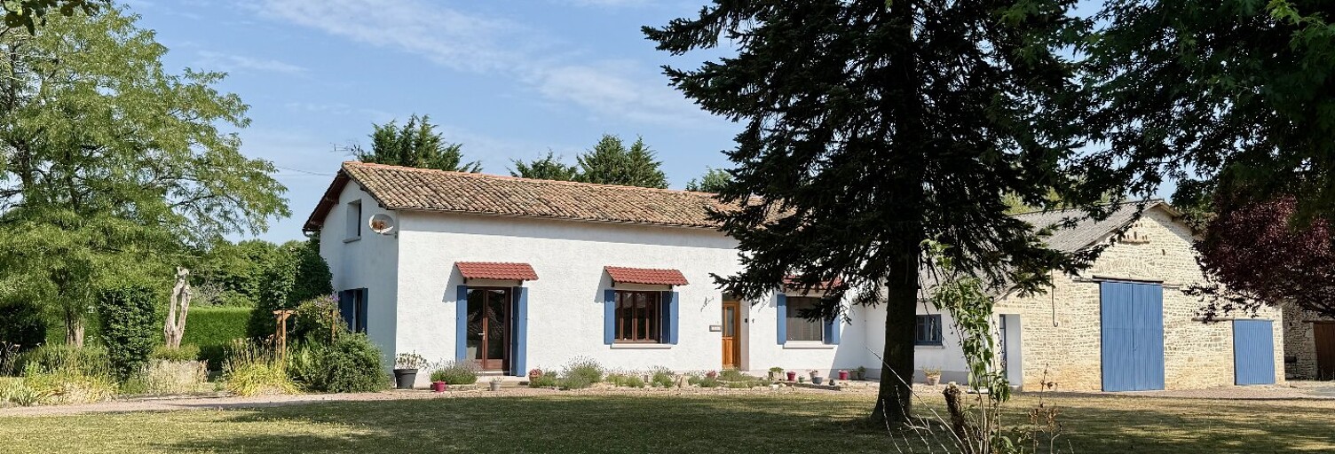 Maison 6 Pièces 164 m² à vendre à Vançais (79120)